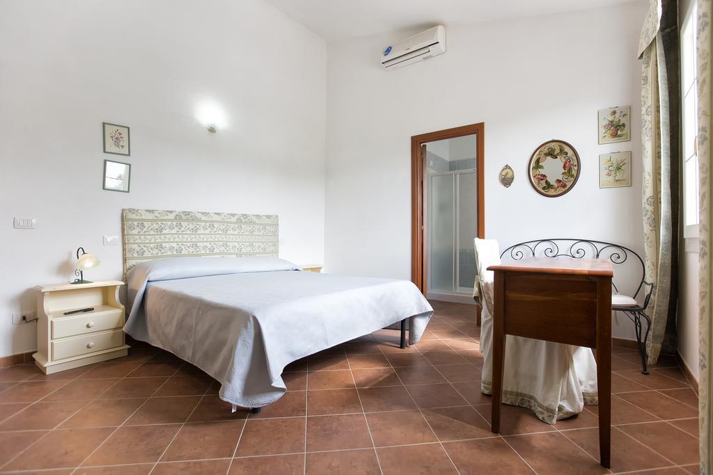 Villa Raimonda Putifigari Eksteriør bilde