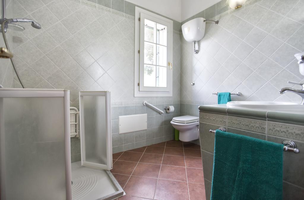 Villa Raimonda Putifigari Eksteriør bilde