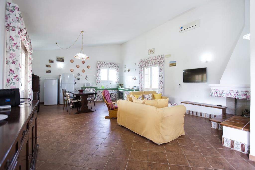Villa Raimonda Putifigari Eksteriør bilde