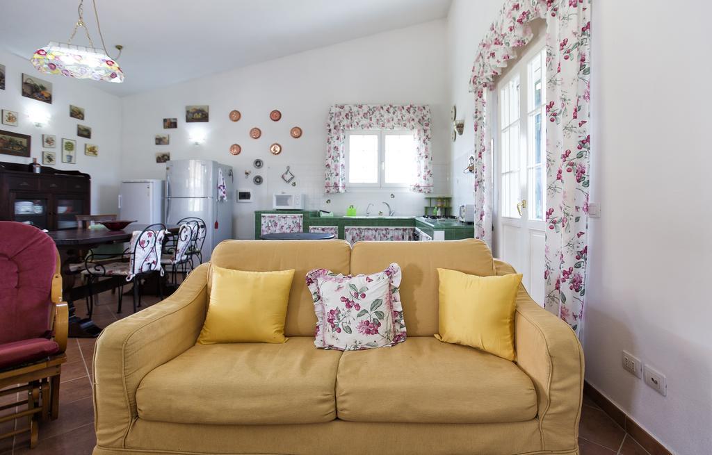 Villa Raimonda Putifigari Eksteriør bilde